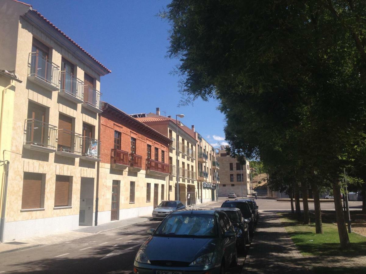 סלאמנקה Apartamento Turisticos Puente Romano P3 2-B מראה חיצוני תמונה